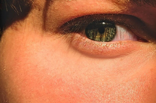 How to keep pores clear with natural oils and skincare